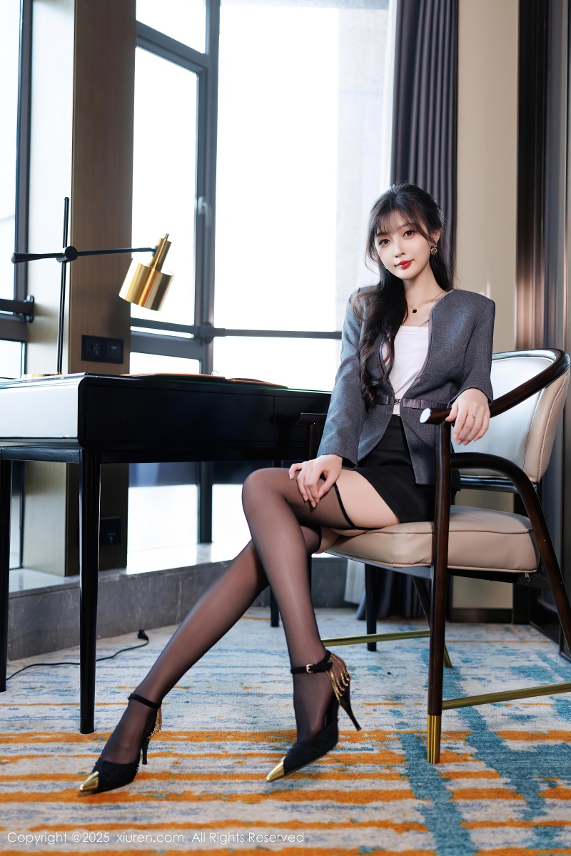 图片加载中...